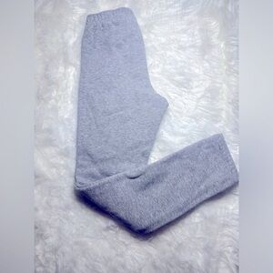 ✅Bundle & save on shipping! 
Cat & Jack Gray Kids Joggers